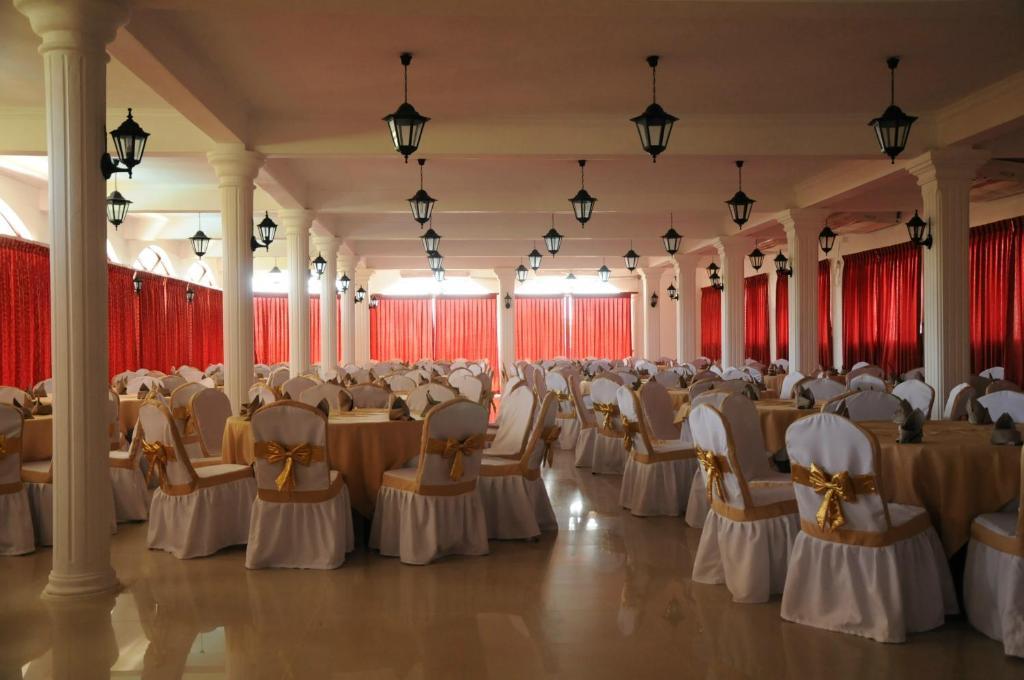 Hotel Lagoon Paradise Negombo Zewnętrze zdjęcie