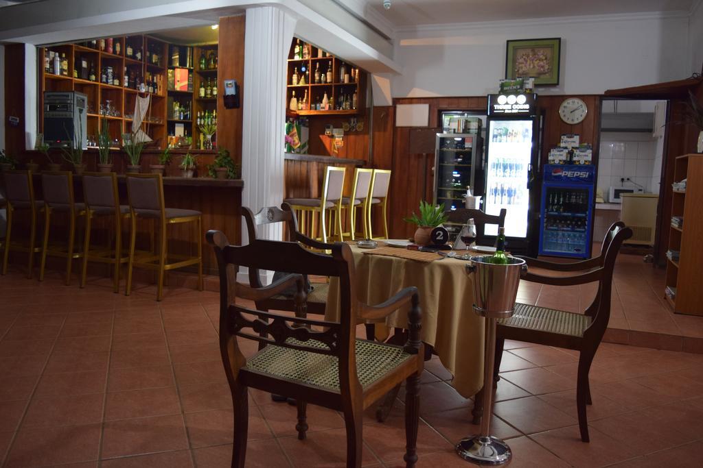 Hotel Lagoon Paradise Negombo Zewnętrze zdjęcie