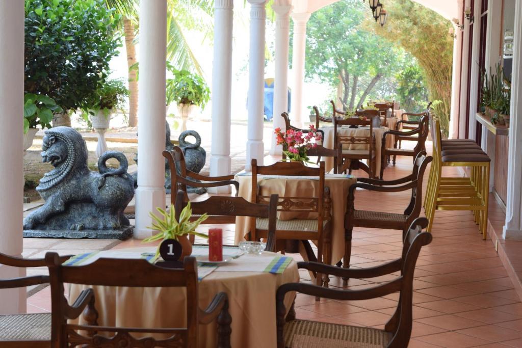 Hotel Lagoon Paradise Negombo Zewnętrze zdjęcie